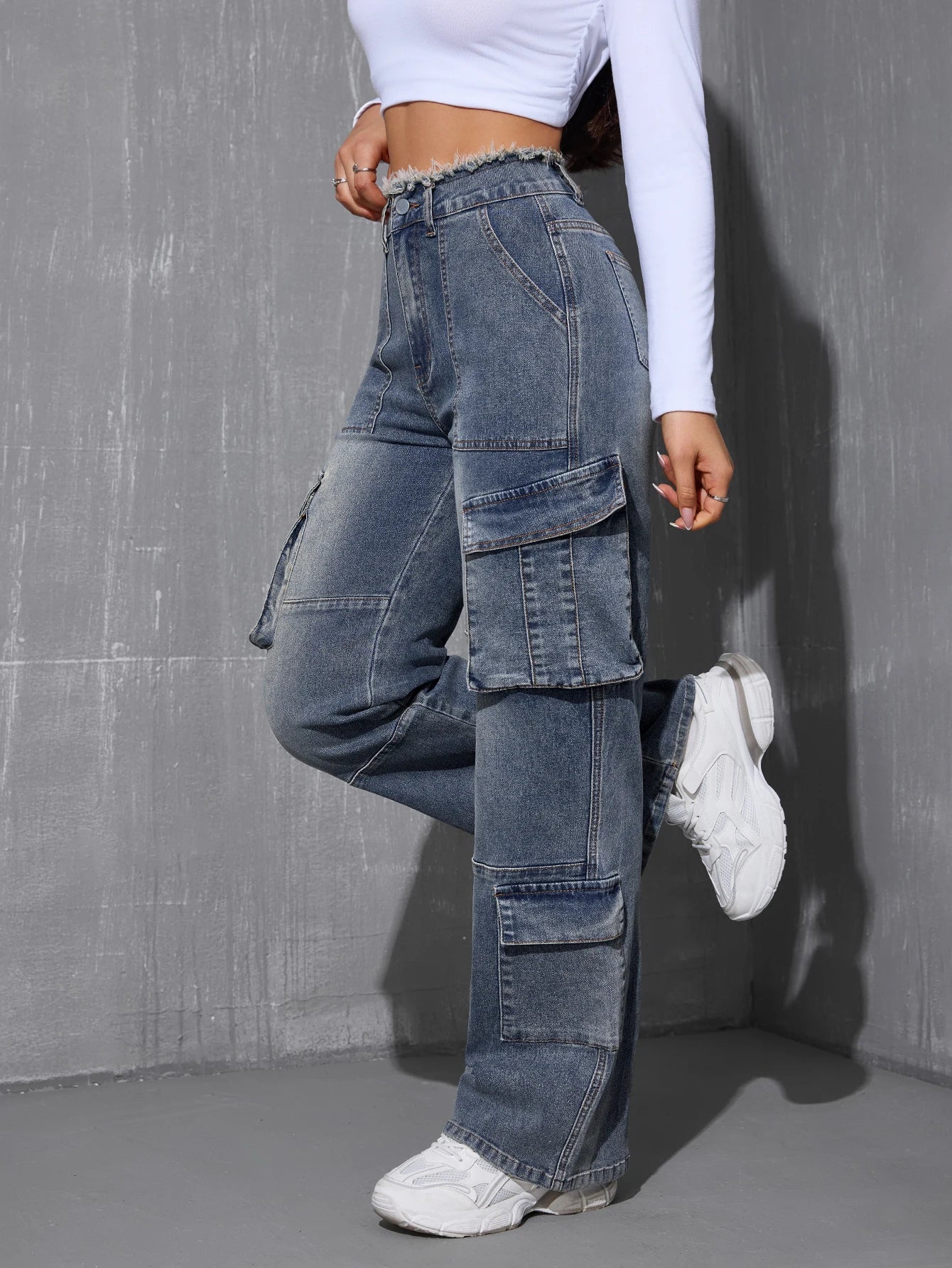 2025 Autumn/Winter Women's Denim Pants, Side-Pocket Design with Multiple Pockets, Original Denim Fabric Patchwork, Original Flan
